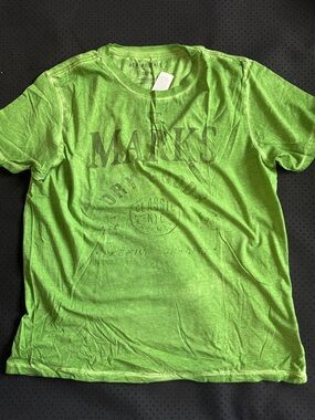 NWT Mens XXL Aeropostale Lime Green Graphic Tee with Faded Print
